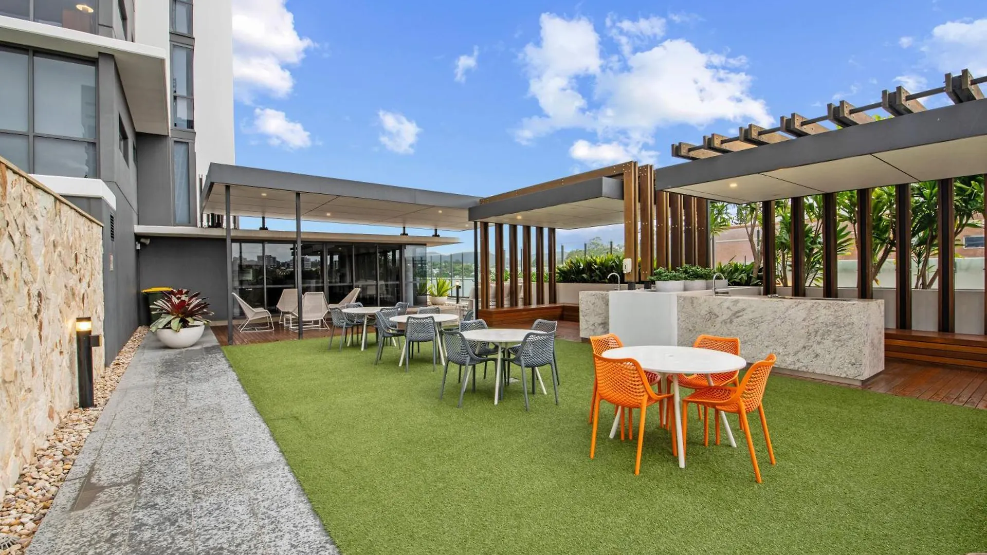 Hearty Milton Apartments Brisbane