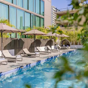 Novotel South Bank Отель
